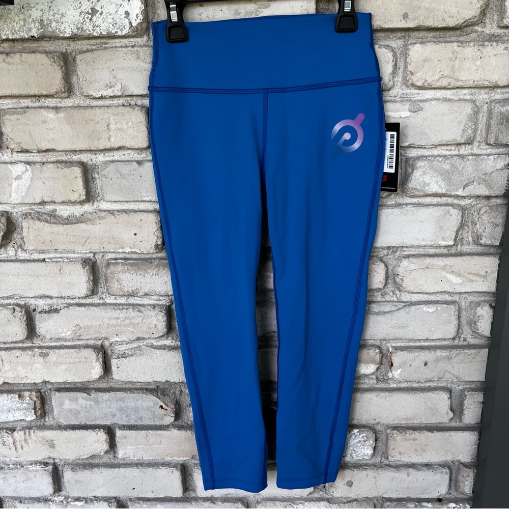 Peloton move Capri blue small legging NWT